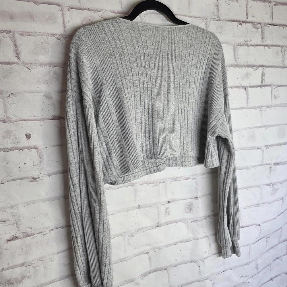 Light Grey Ribbed Crop - Picture 3 of 4